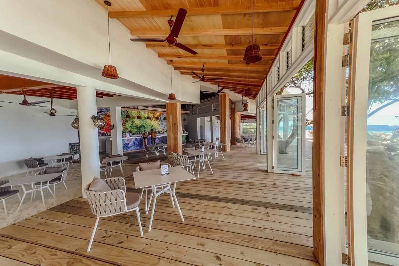 Malahini Kuda Bandos Resort Hulhumale Bagian luar foto The interior of the restaurant