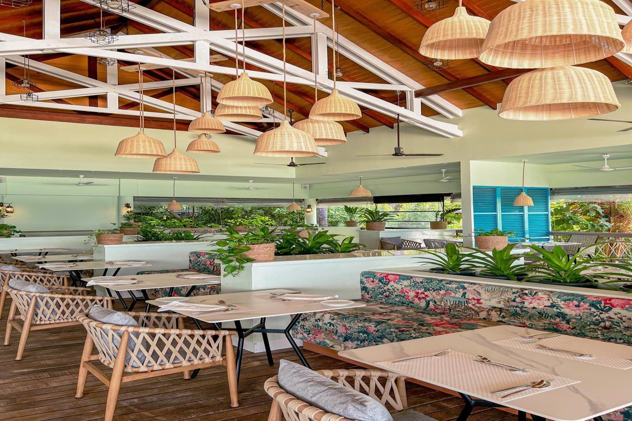 Malahini Kuda Bandos Resort Hulhumale Bagian luar foto The interior of the restaurant
